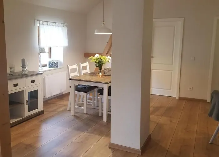 Ferienwohnung-zum-malerweg بيرنا